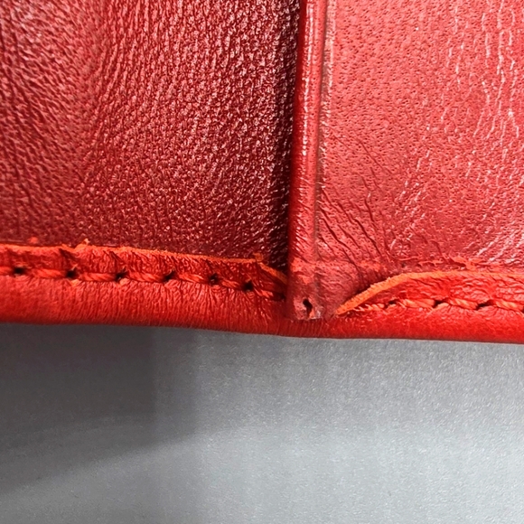 ✨️RARE✨️ CHRITIAN LOUBOUTIN Lambskin Trifold Wallet Clutch - Picture 14 of 14